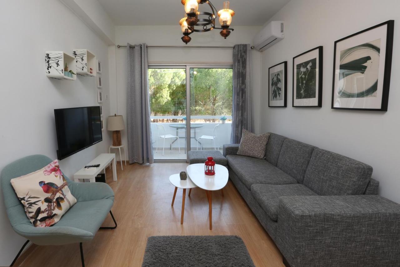 Cozy Holiday Apartment In Larnaca Near Foinikoudes Extérieur photo