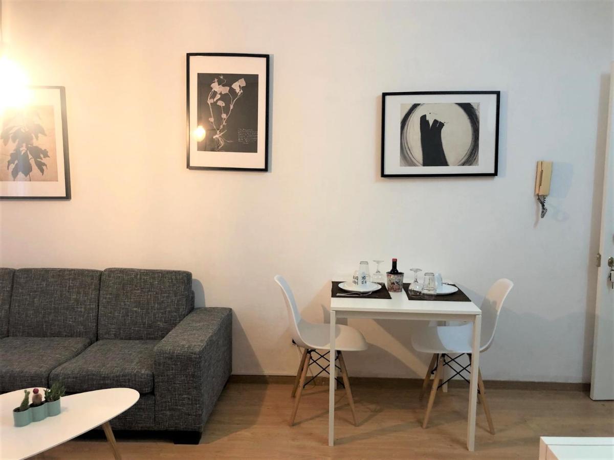 Cozy Holiday Apartment In Larnaca Near Foinikoudes Extérieur photo