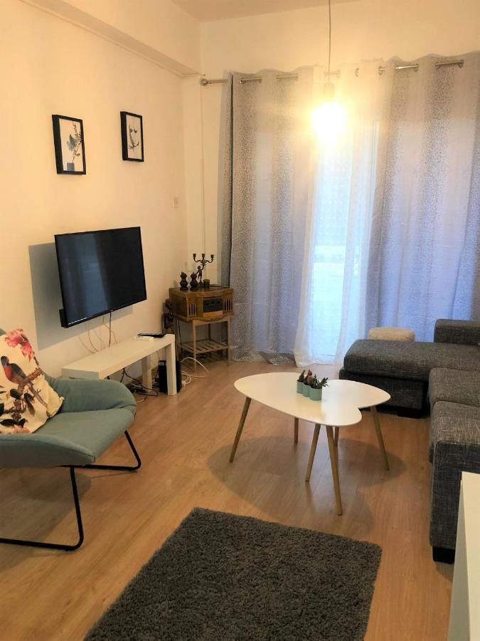 Cozy Holiday Apartment In Larnaca Near Foinikoudes Extérieur photo